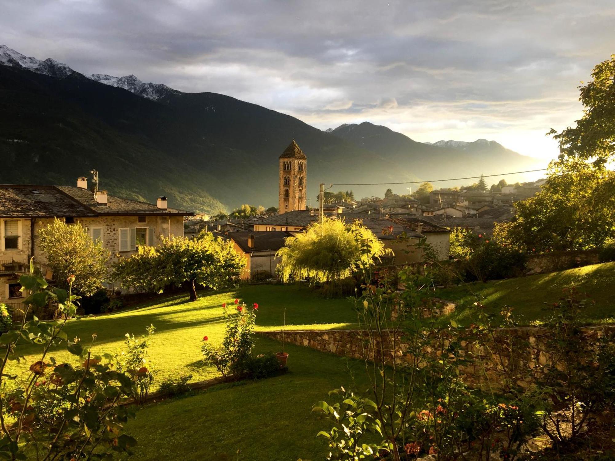 Вилла Piano Nobile Al Roseto Del Drago San Bernardo  Экстерьер фото
