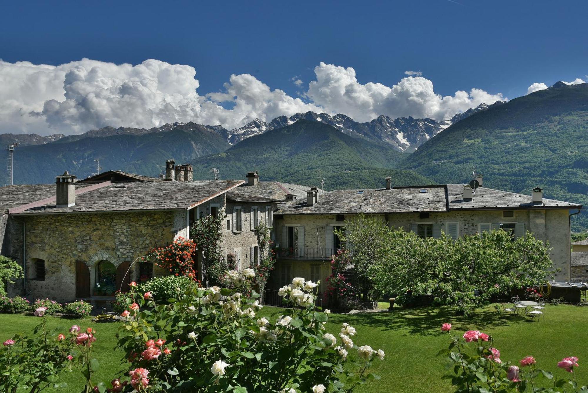 Вилла Piano Nobile Al Roseto Del Drago San Bernardo  Экстерьер фото