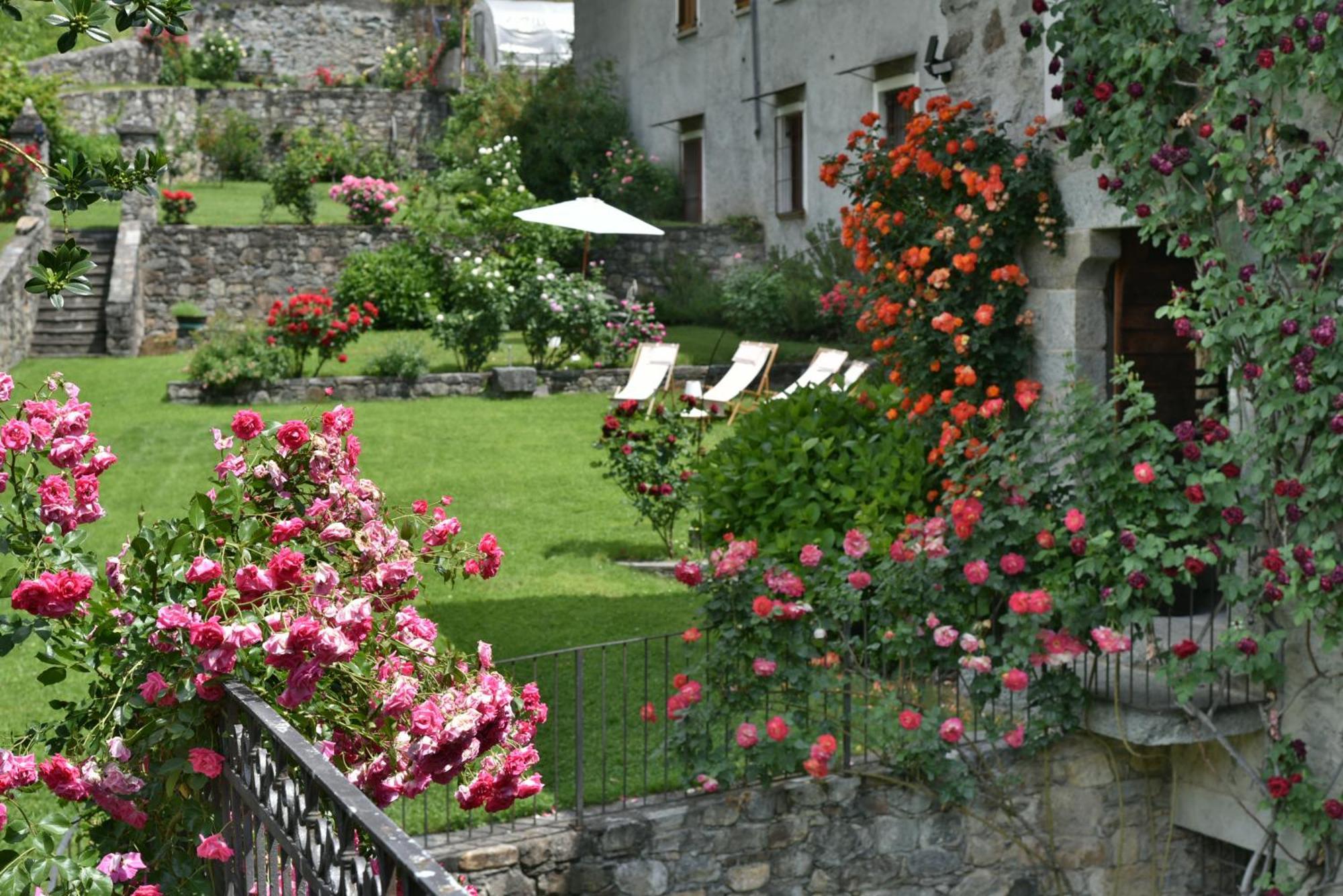 Вилла Piano Nobile Al Roseto Del Drago San Bernardo  Экстерьер фото